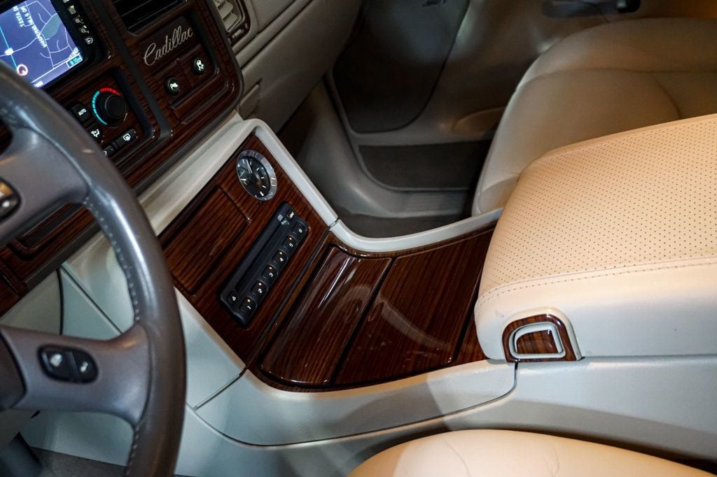 2004 Cadillac Escalade EXT *Escalade EXT* *AWD* *White Diamond* *Only 28k Miles* *Like New* - 23071373 - 75