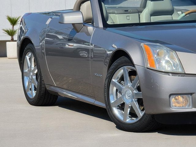 2004 Cadillac XLR 2dr Convertible - 22922502 - 1