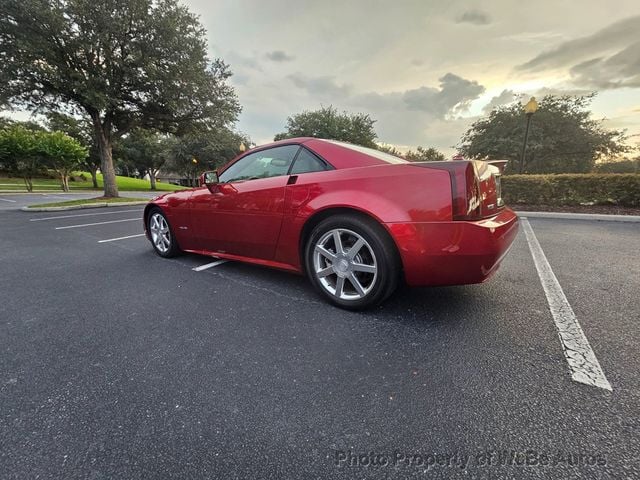 2004 Cadillac XLR 2dr Convertible - 23058821 - 30