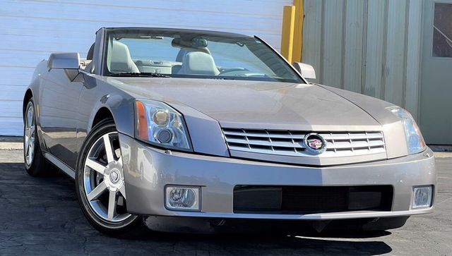 2004 Cadillac XLR Base 2dr Roadster - 21461426 - 8