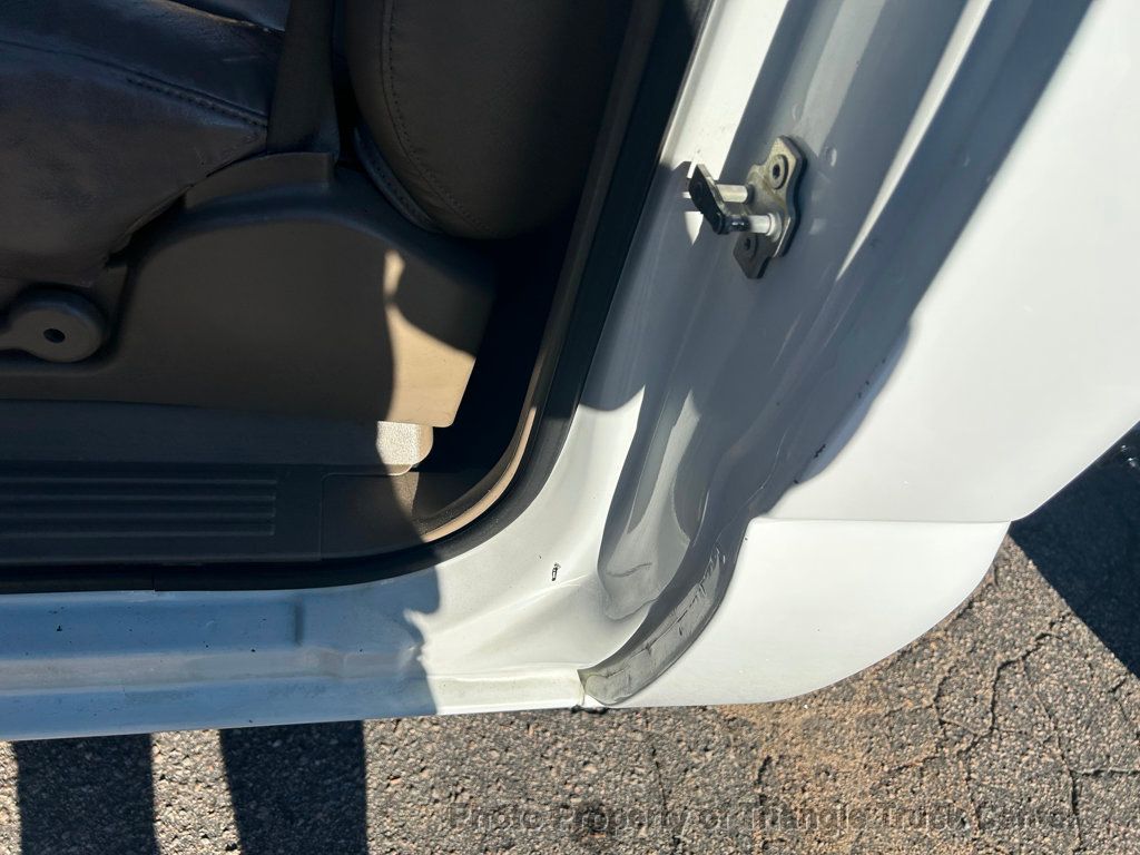 2004 Chevrolet 3500 CAB CHASSIS JUST 50k MILES! PRE EMISSION DURAMAX! NO DEF & NO DPF! - 22928959 - 12