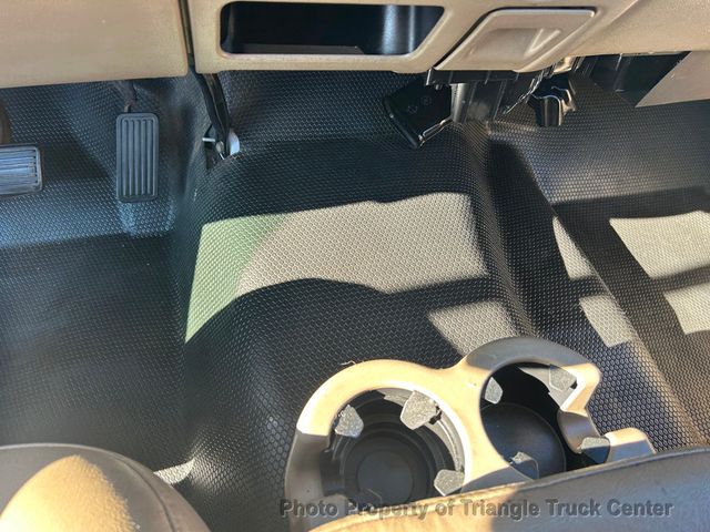 2004 Chevrolet 3500 CAB CHASSIS JUST 50k MILES! PRE EMISSION DURAMAX! NO DEF & NO DPF! - 22928959 - 15