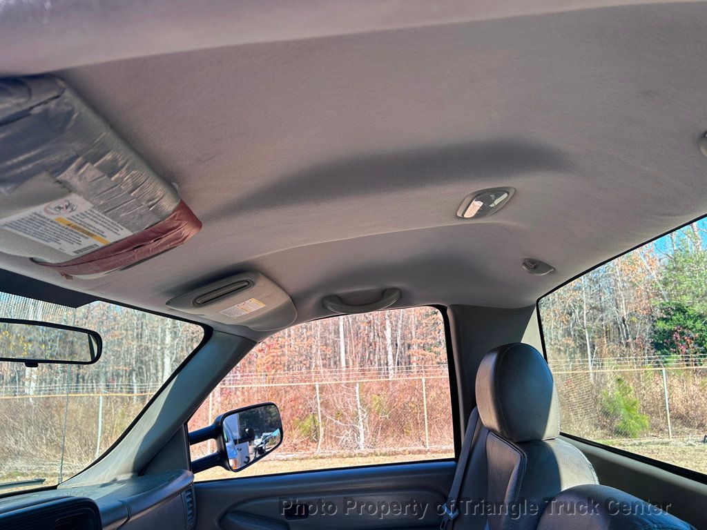 2004 Chevrolet 3500 CAB CHASSIS JUST 50k MILES! PRE EMISSION DURAMAX! NO DEF & NO DPF! - 22928959 - 21