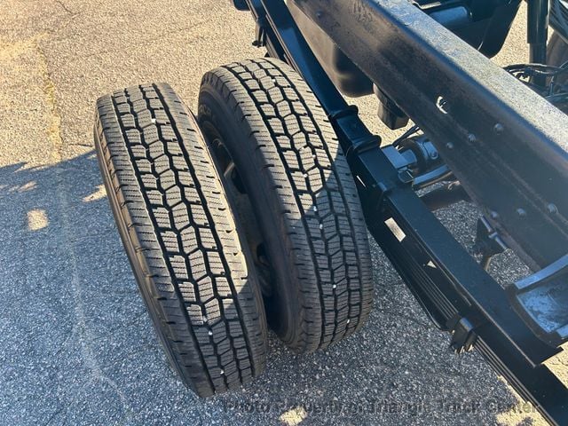 2004 Chevrolet 3500 CAB CHASSIS JUST 50k MILES! PRE EMISSION DURAMAX! NO DEF & NO DPF! - 22928959 - 38