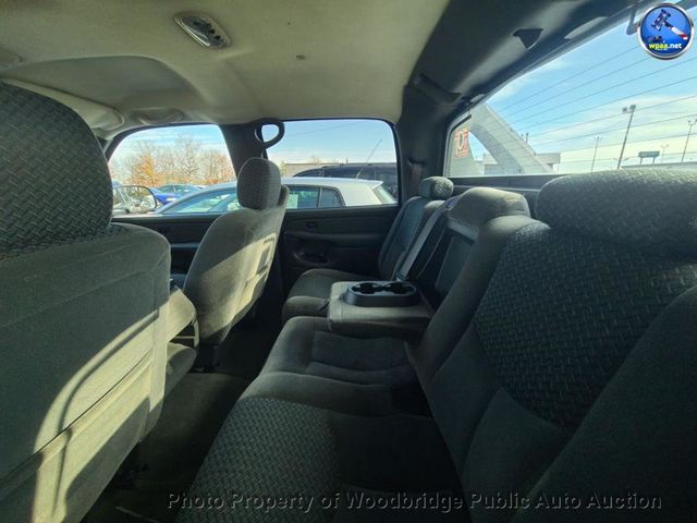 2004 Chevrolet Avalanche  - 22953945 - 9