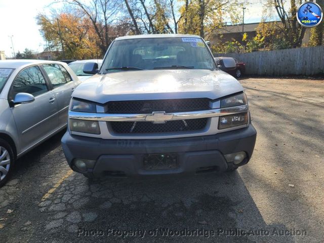 2004 Chevrolet Avalanche  - 22953945 - 1