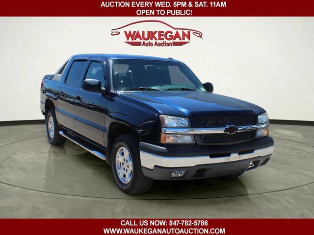2004 Chevrolet Avalanche 1500 4dr 4WD Crew Cab SB - 23027929 - 2