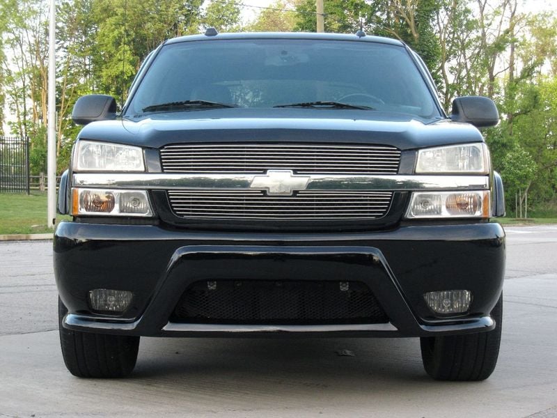 2004 Used Chevrolet Avalanche ULTIMATE LX Southern Comfort Conversions ...