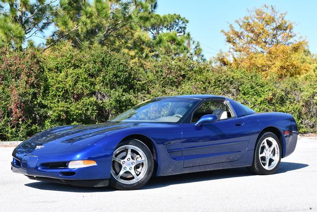 2004 Chevrolet Corvette 2 Door Coupe Lemans Commemorative Edition - 22950899 - 19