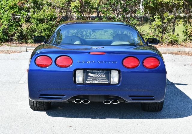 2004 Chevrolet Corvette 2 Door Coupe Lemans Commemorative Edition - 22950899 - 27