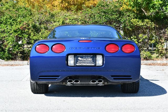 2004 Chevrolet Corvette 2 Door Coupe Lemans Commemorative Edition - 22950899 - 4