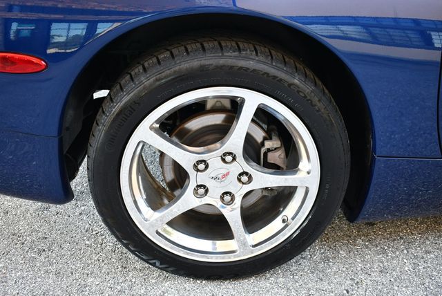 2004 Chevrolet Corvette 2 Door Coupe Lemans Commemorative Edition - 22950899 - 49