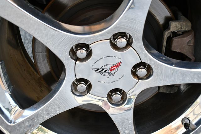 2004 Chevrolet Corvette 2 Door Coupe Lemans Commemorative Edition - 22950899 - 51