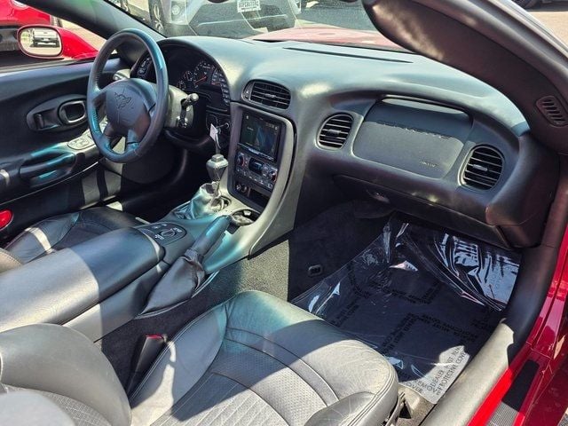 2004 Chevrolet Corvette 2dr Convertible - 22905066 - 10