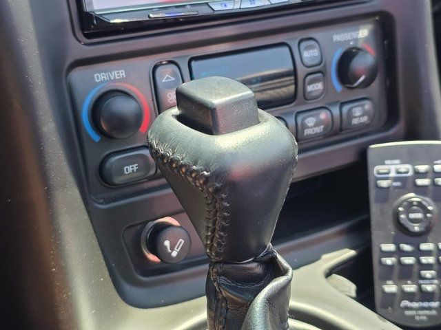 2004 Chevrolet Corvette 2dr Convertible - 22905066 - 35