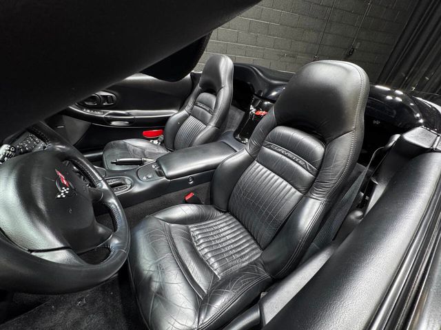 2004 Chevrolet Corvette 2dr Convertible - 22852081 - 62