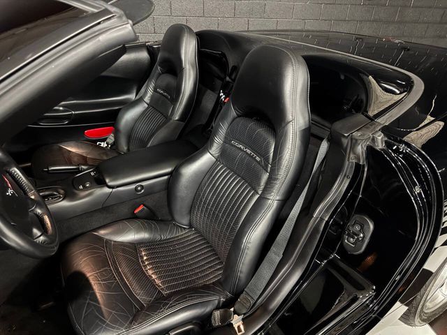 2004 Chevrolet Corvette 2dr Convertible - 22852081 - 68