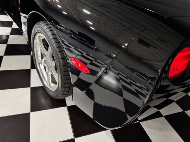 2004 Chevrolet Corvette 2dr Convertible - 22852081 - 76