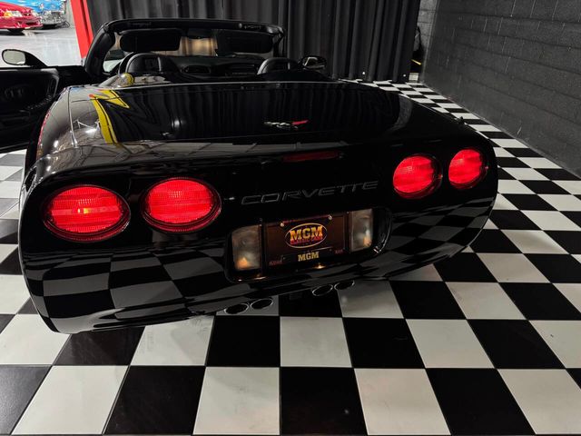 2004 Chevrolet Corvette 2dr Convertible - 22852081 - 77