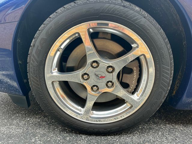 2004 Chevrolet Corvette 2dr Convertible - 23053060 - 16