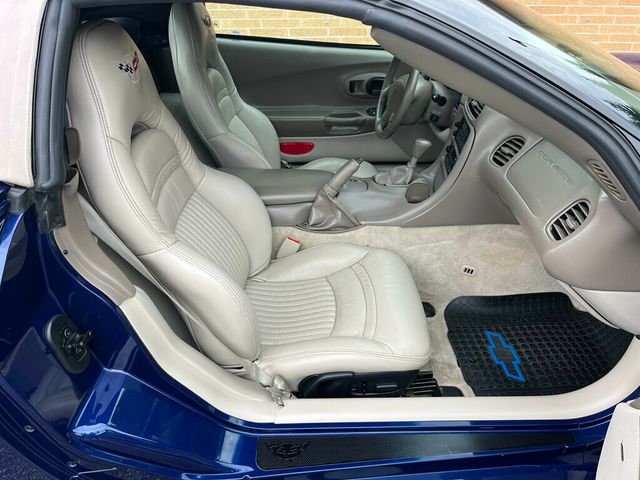 2004 Chevrolet Corvette 2dr Convertible - 23053060 - 21