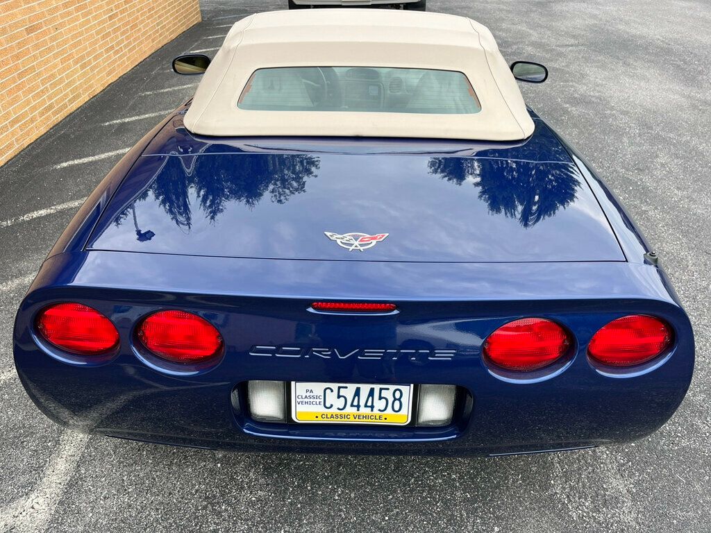 2004 Chevrolet Corvette 2dr Convertible - 23053060 - 3
