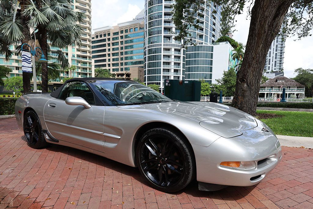 2004 Chevrolet Corvette 2dr Convertible - 22593381 - 16