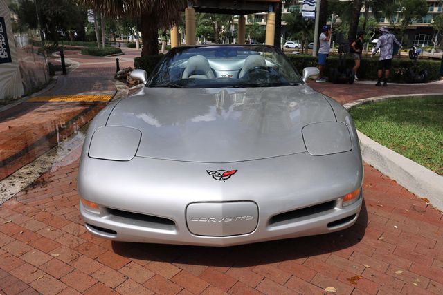 2004 Chevrolet Corvette 2dr Convertible - 22593381 - 19