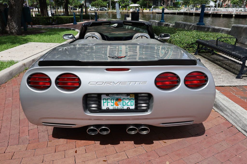 2004 Chevrolet Corvette 2dr Convertible - 22593381 - 20