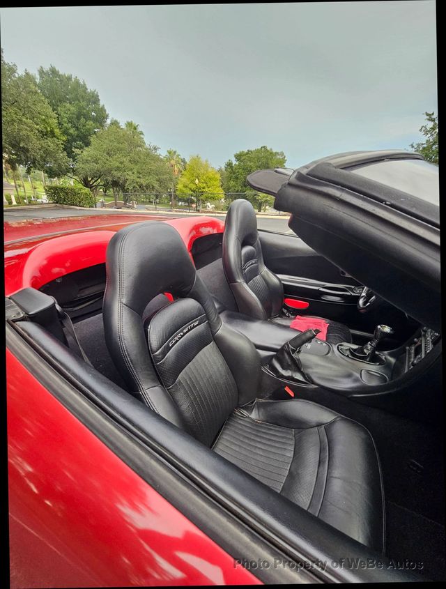 2004 Chevrolet Corvette 2dr Convertible - 23044244 - 23