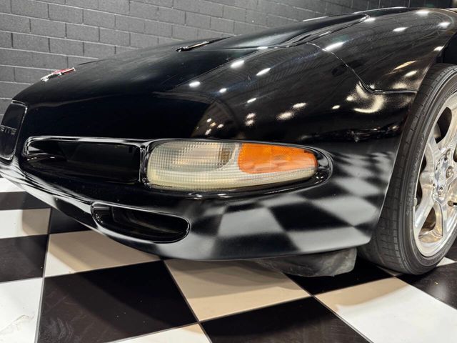 2004 Chevrolet Corvette 2dr Coupe - 22866747 - 15