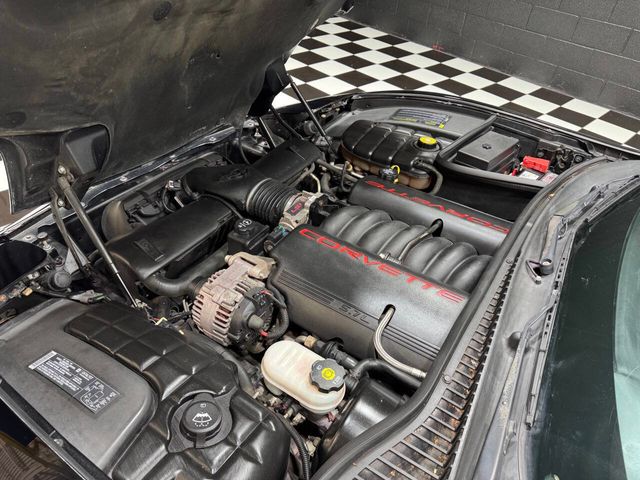 2004 Chevrolet Corvette 2dr Coupe - 22866747 - 27