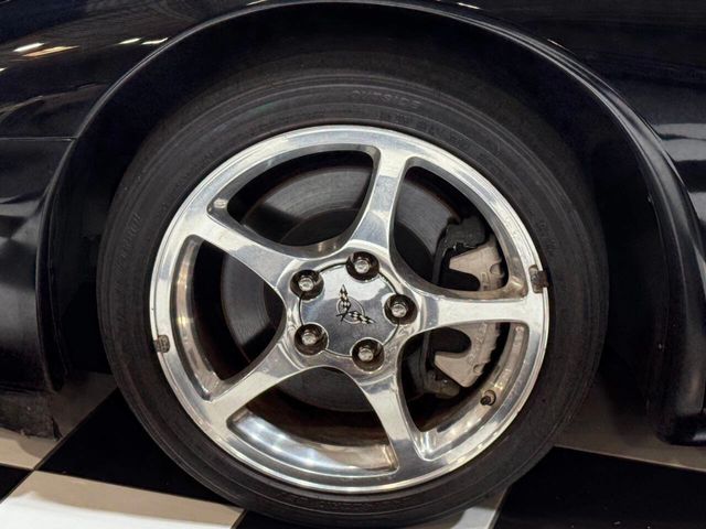 2004 Chevrolet Corvette 2dr Coupe - 22866747 - 30