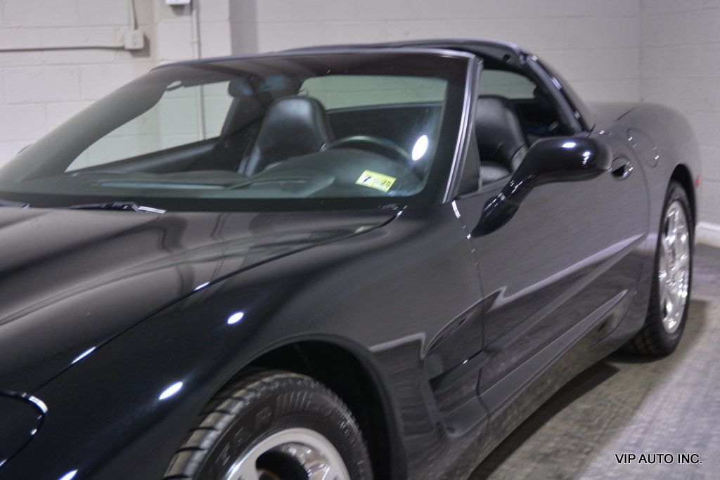 2004 Chevrolet Corvette 2dr Coupe - 22511735 - 5