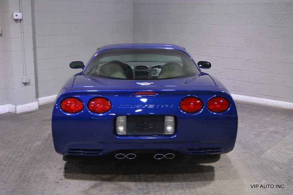 2004 Chevrolet Corvette 2dr Coupe - 22730554 - 11