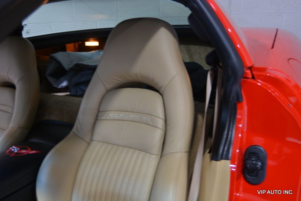 2004 Chevrolet Corvette 2dr Coupe - 22892210 - 10