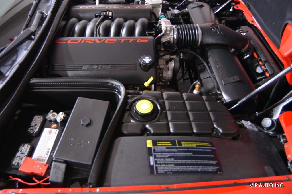 2004 Chevrolet Corvette 2dr Coupe - 22892210 - 16