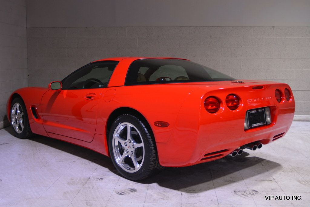 2004 Chevrolet Corvette 2dr Coupe - 22892210 - 2