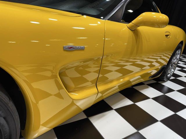 2004 Chevrolet Corvette 2dr Z06 Hardtop - 23020041 - 16
