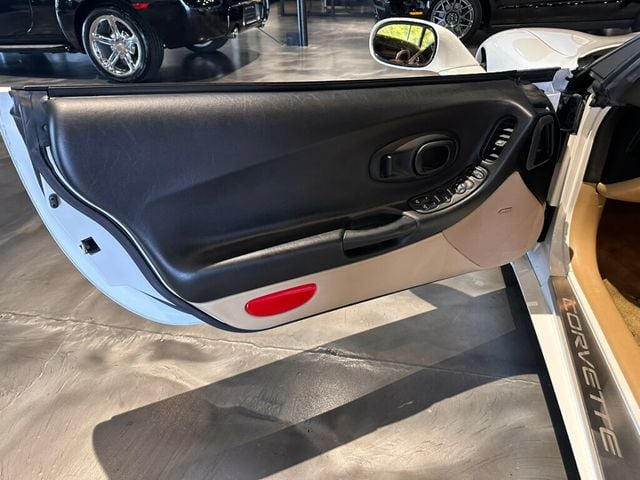2004 Chevrolet Corvette Convertible/HeadUpDisplay/1SB EquipmentGroup/MemoryPkg/12DiscCD - 23012875 - 18