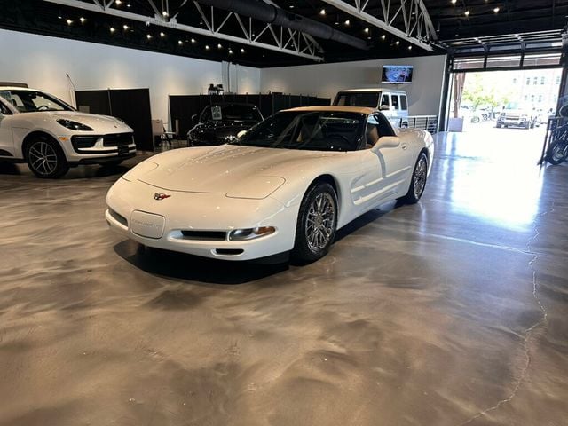 2004 Chevrolet Corvette Convertible/HeadUpDisplay/1SB EquipmentGroup/MemoryPkg/12DiscCD - 23012875 - 1