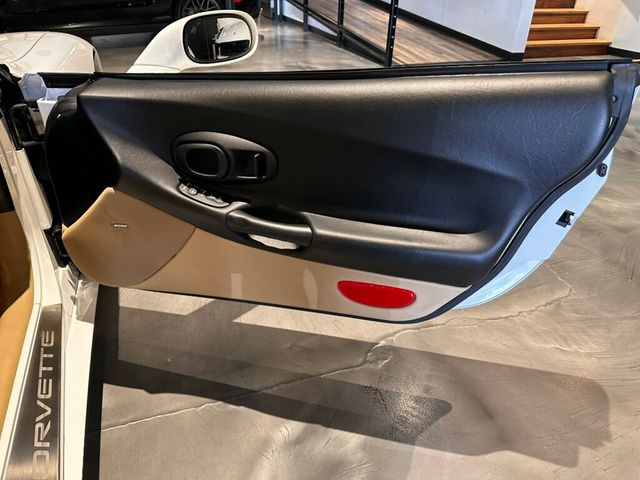 2004 Chevrolet Corvette Convertible/HeadUpDisplay/1SB EquipmentGroup/MemoryPkg/12DiscCD - 23012875 - 26