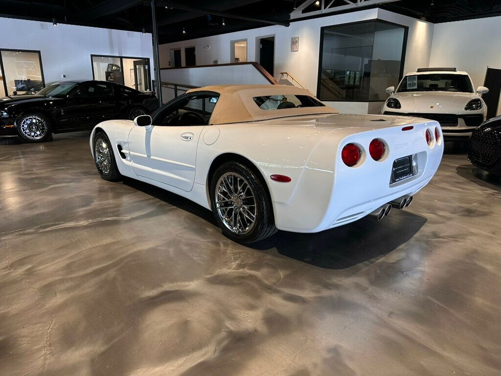2004 Chevrolet Corvette Convertible/HeadUpDisplay/1SB EquipmentGroup/MemoryPkg/12DiscCD - 23012875 - 4