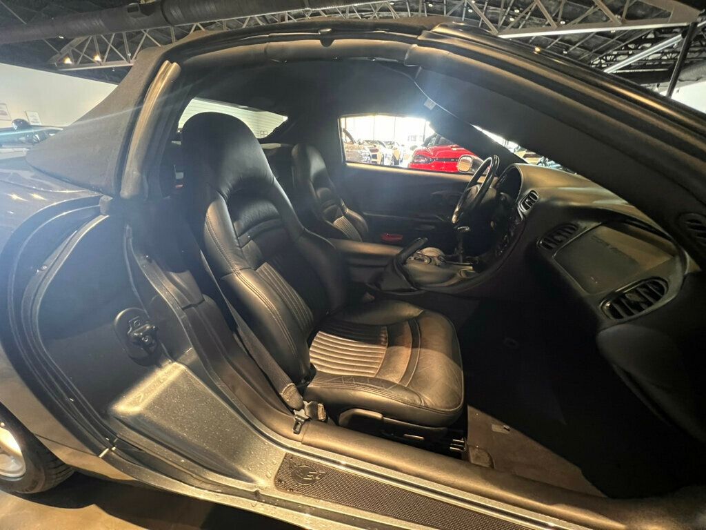 2004 Chevrolet Corvette LocalTrade/6-SpeedManual/HeadsUpDisplay/MagneticRideControl - 23002326 - 11