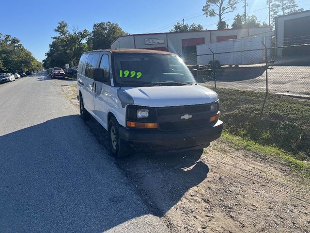 2004 Chevrolet Express 1500 3dr Van - 22964310 - 0