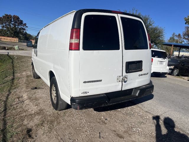 2004 Chevrolet Express 1500 3dr Van - 22964310 - 2