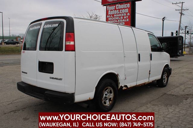 2004 Chevrolet Express Cargo Van 1500 135" WB RWD - 22706962 - 4