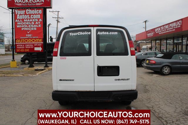 2004 Chevrolet Express Cargo Van 1500 135" WB RWD - 22706962 - 5