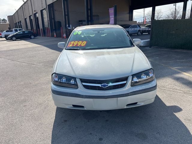 2004 Chevrolet Impala 4dr Sedan - 22988558 - 1