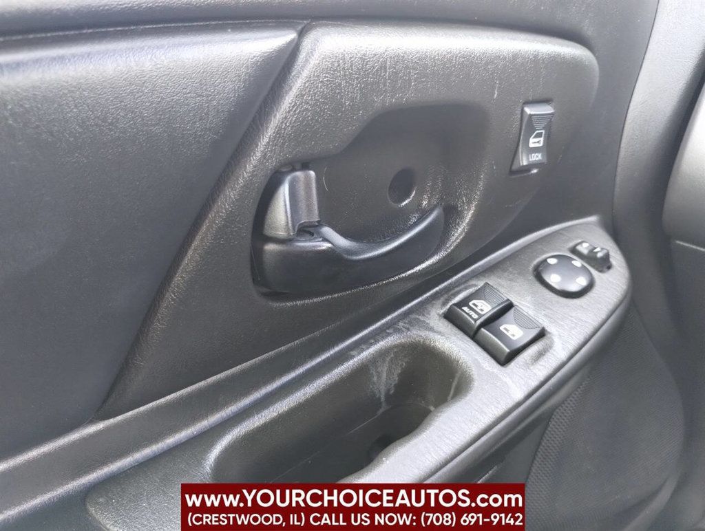 2004 Chevrolet Monte Carlo 2dr Coupe LS - 22896454 - 22